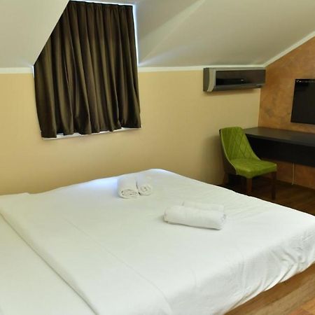 Apartmani Mali Vikend Belgrád Kültér fotó